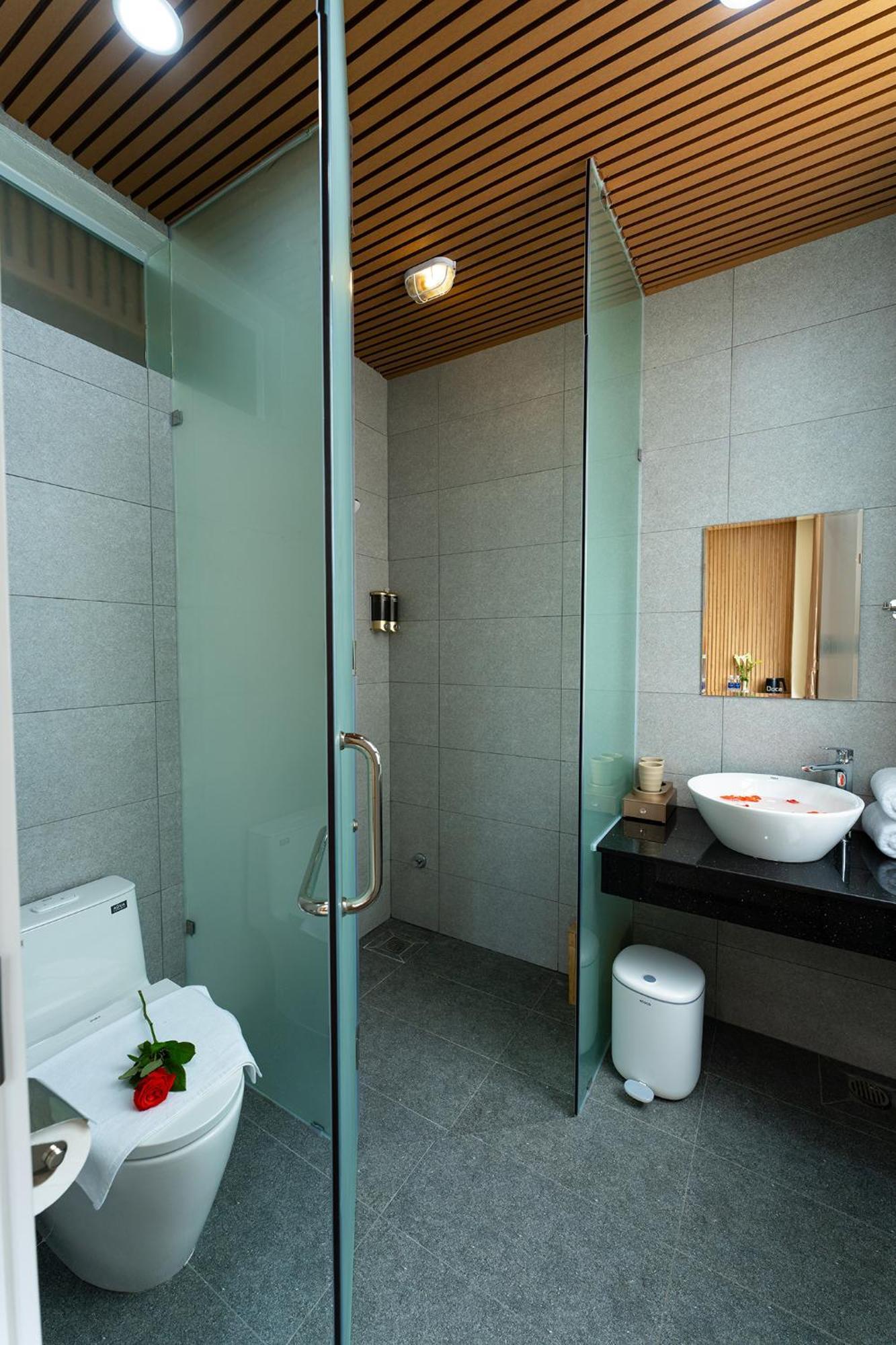 Dragon Hue Hotel Bagian luar foto